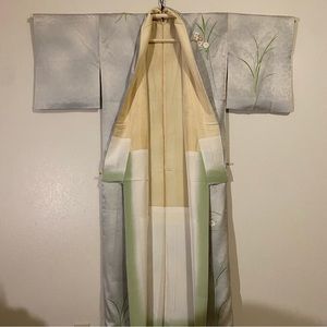 Antique Japanese Silk Kimono with Floral Motif